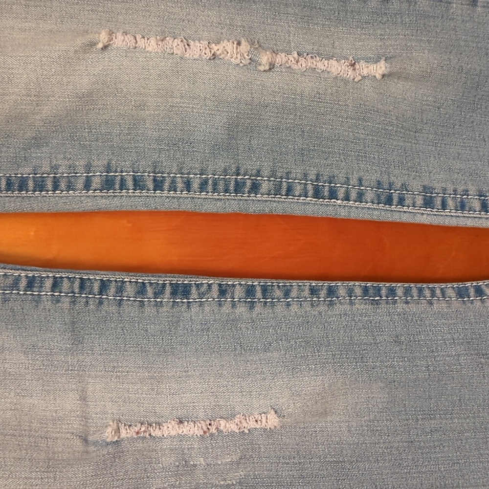 P&P Distressed Jeans - Picture 2 of 7